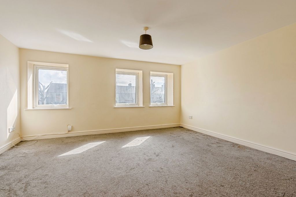 Additional image 5 of 2 bed flat for saleAllendale Street, Burnley, Lancashire BB12
