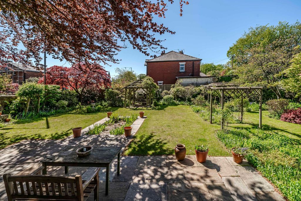 Additional image 43 of 4 bed detached house for salePark Road, Chorley PR7