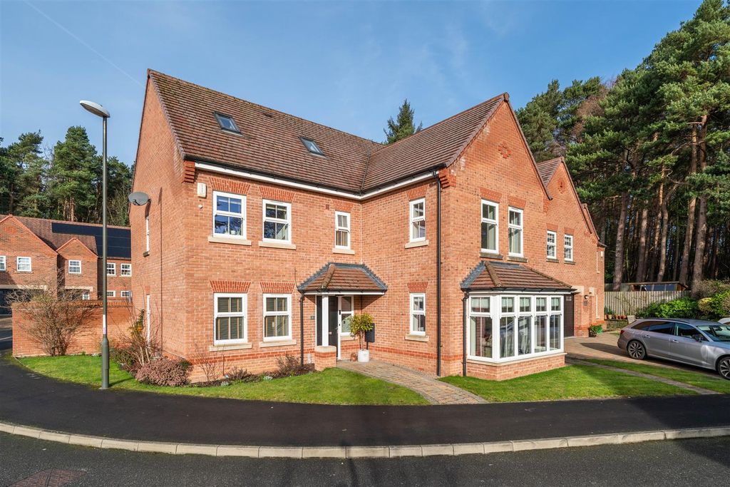 Additional image 42 of 5 bed detached house for saleTreeneuk Gardens, Ashgate, Chesterfield S40