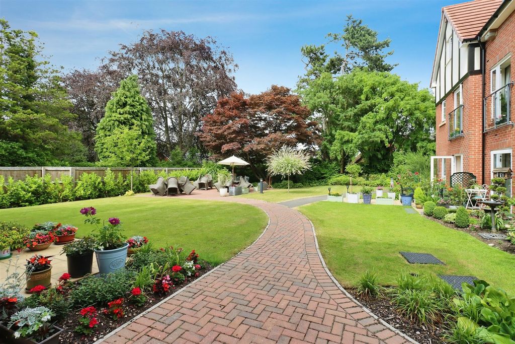 Additional image 28 of 1 bed flat for saleSummerfield Place, 117 Wenlock Road, Shrewsbury SY2