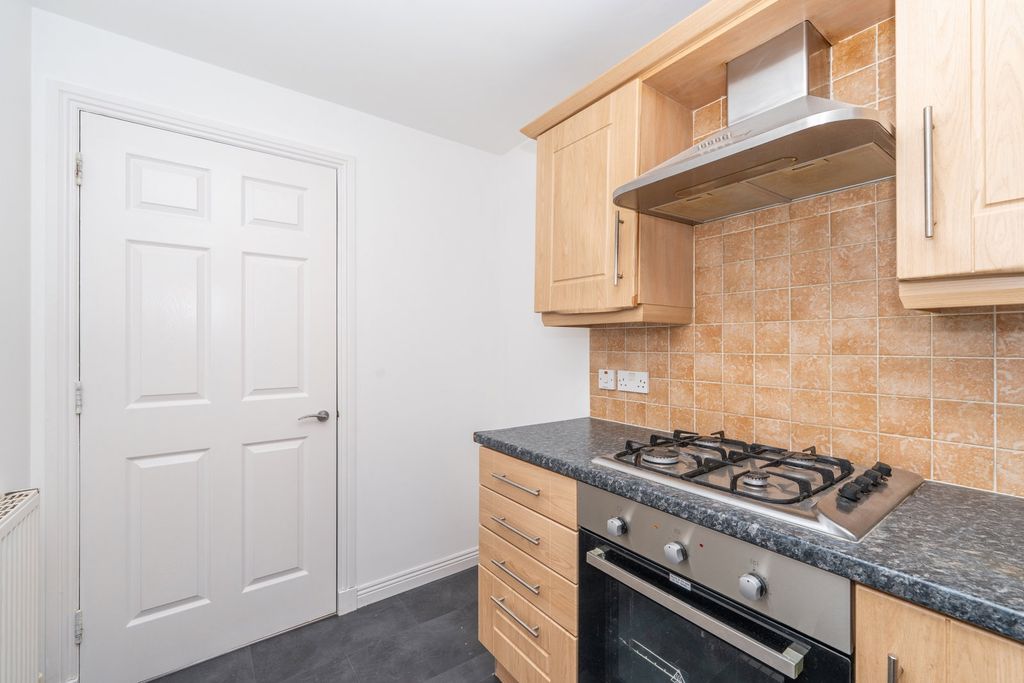 Additional image 7 of 2 bed flat for saleMill Street, Kirkcaldy KY1