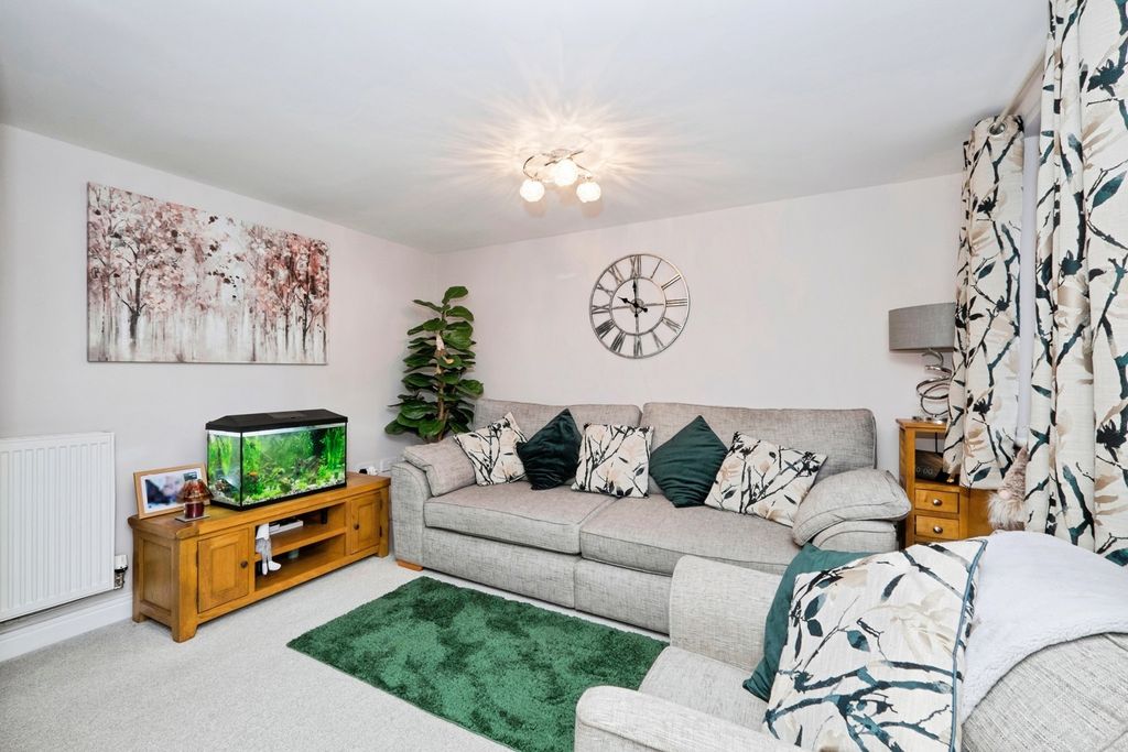 Additional image 6 of 1 bed flat for saleRotair Road, Camborne, Cornwall TR14