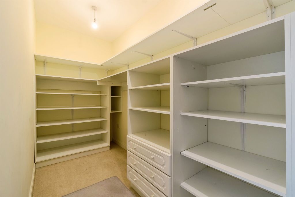 Additional image 8 of 2 bed flat for saleWestmead Lane, Chippenham SN15