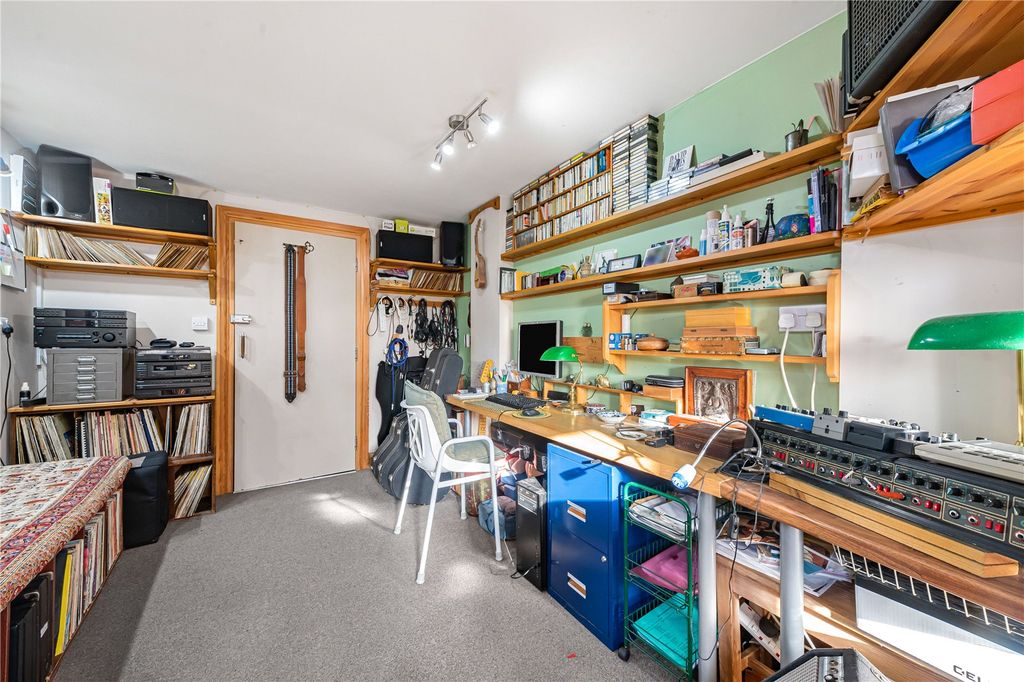 Additional image 28 of 4 bed bungalow for saleRoyal George Road, Burgess Hill, West Sussex RH15