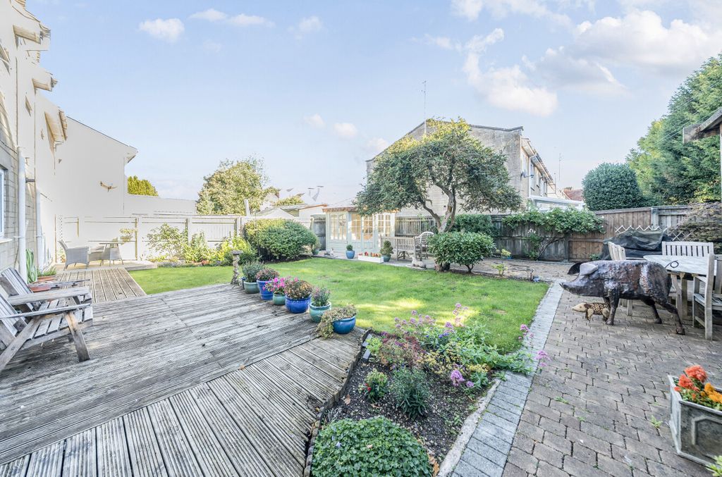 Additional image 24 of 4 bed detached house for saleAshcroft Gardens, Cirencester, Gloucestershire GL7