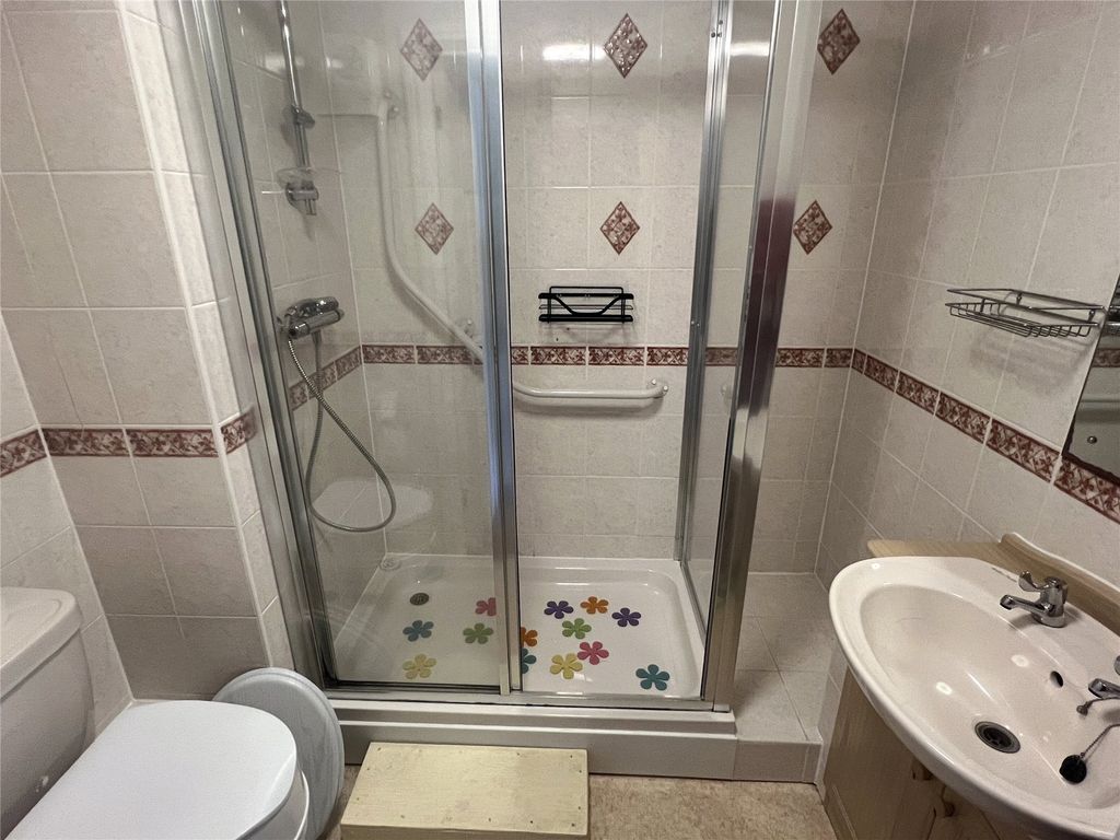 Additional image 9 of 1 bed flat for saleTrevithick Road, Camborne, Cornwall TR14
