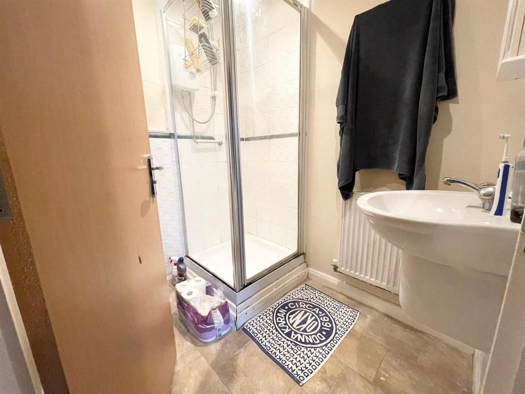 Additional image 7 of 2 bed flat for saleGreenbrook Road, Burnley BB12