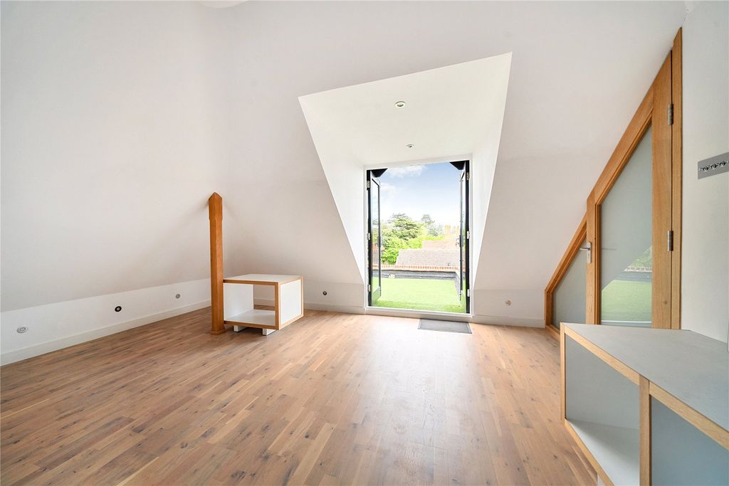 Additional image 28 of 2 bed flat for saleCamden Park Road, Chislehurst BR7