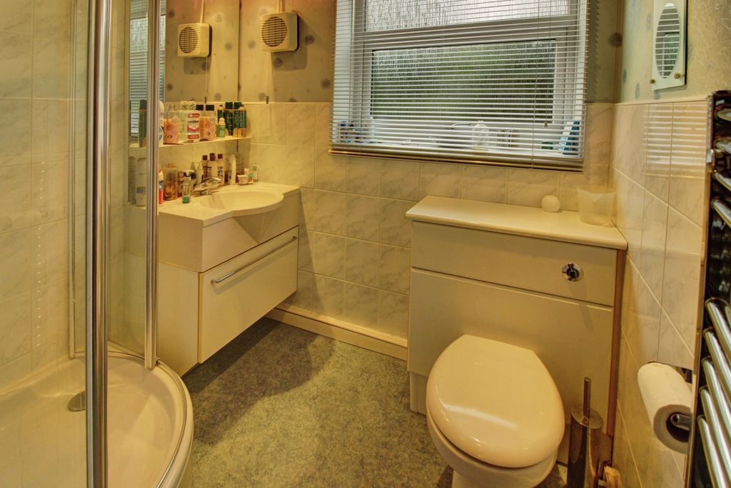 Additional image 7 of 3 bed bungalow for saleKnoll Close, Burntwood WS7