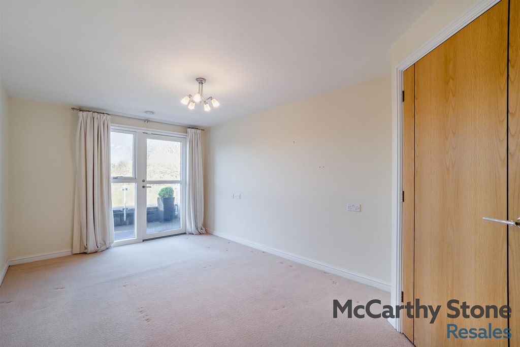 Additional image 6 of 2 bed flat for saleBowles Court, Westmead Lane, Chippenham, Wiltshire SN15