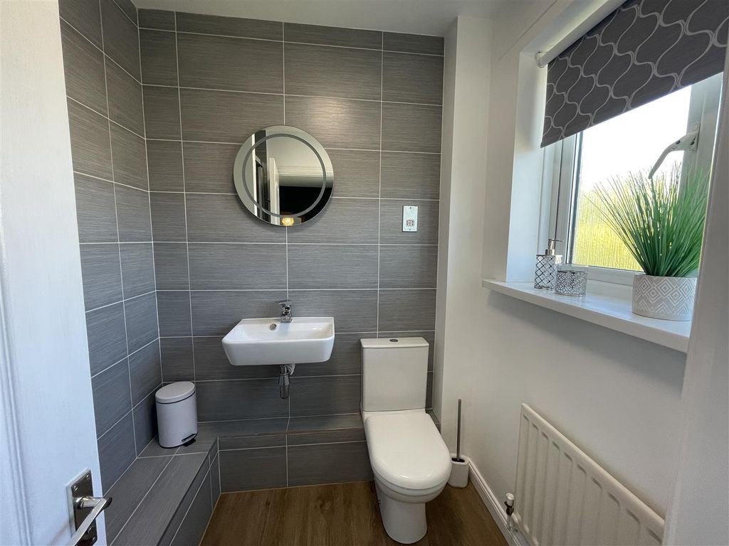 Additional image 21 of 6 bed detached house for saleLindisfarne Close, Chester Le Street DH2