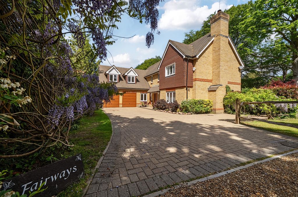 Additional image 28 of 5 bed detached house for saleGolf Drive, Camberley, Surrey GU15