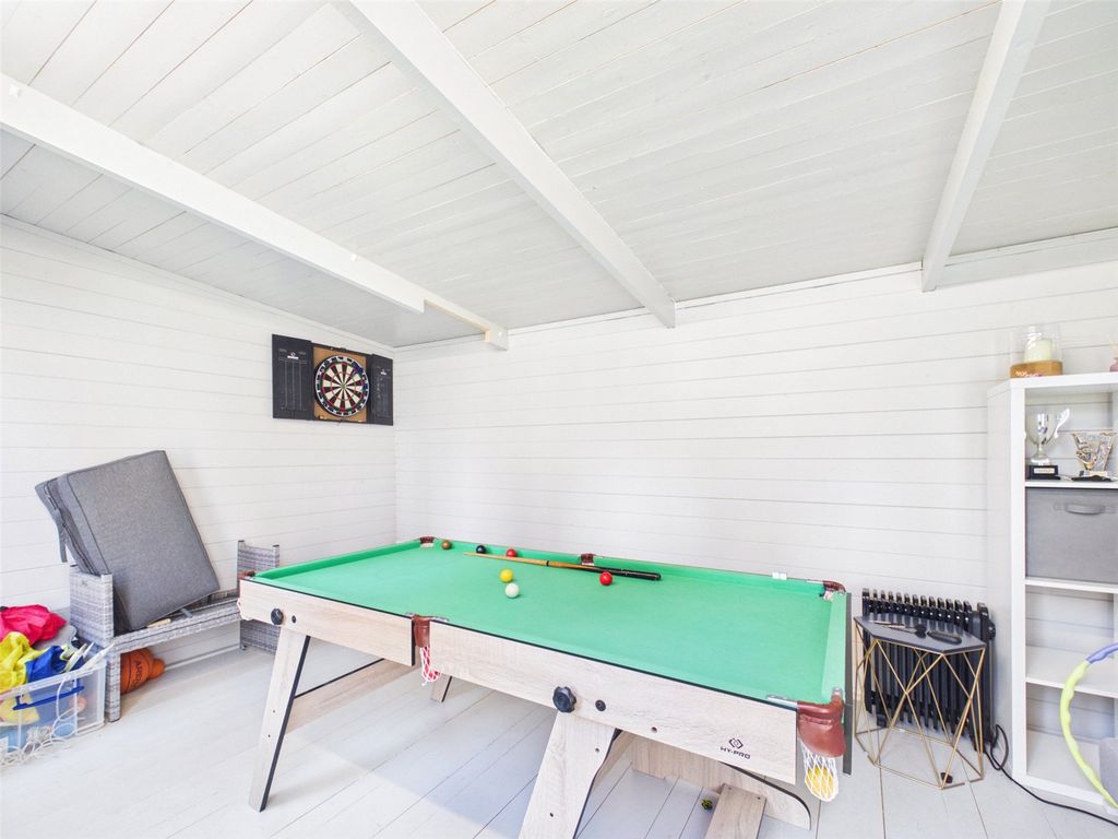 Additional image 21 of 4 bed detached house for saleEmperor Way, Chinnor, Oxfordshire OX39