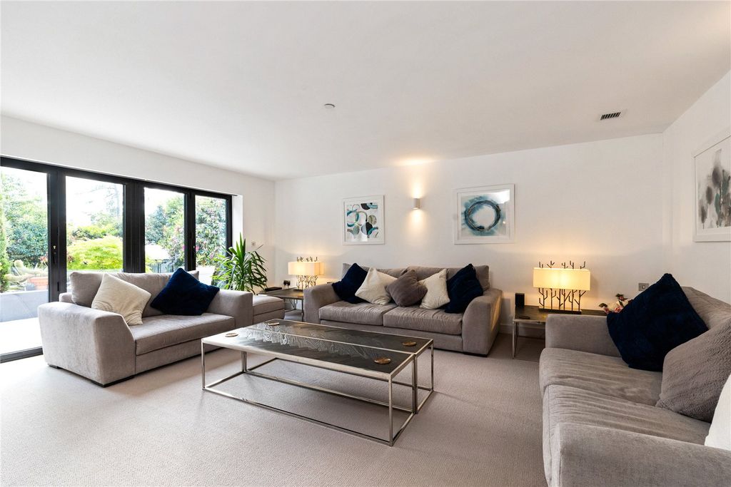 Additional image 8 of 4 bed detached house for saleMaywood Drive, Camberley, Surrey GU15