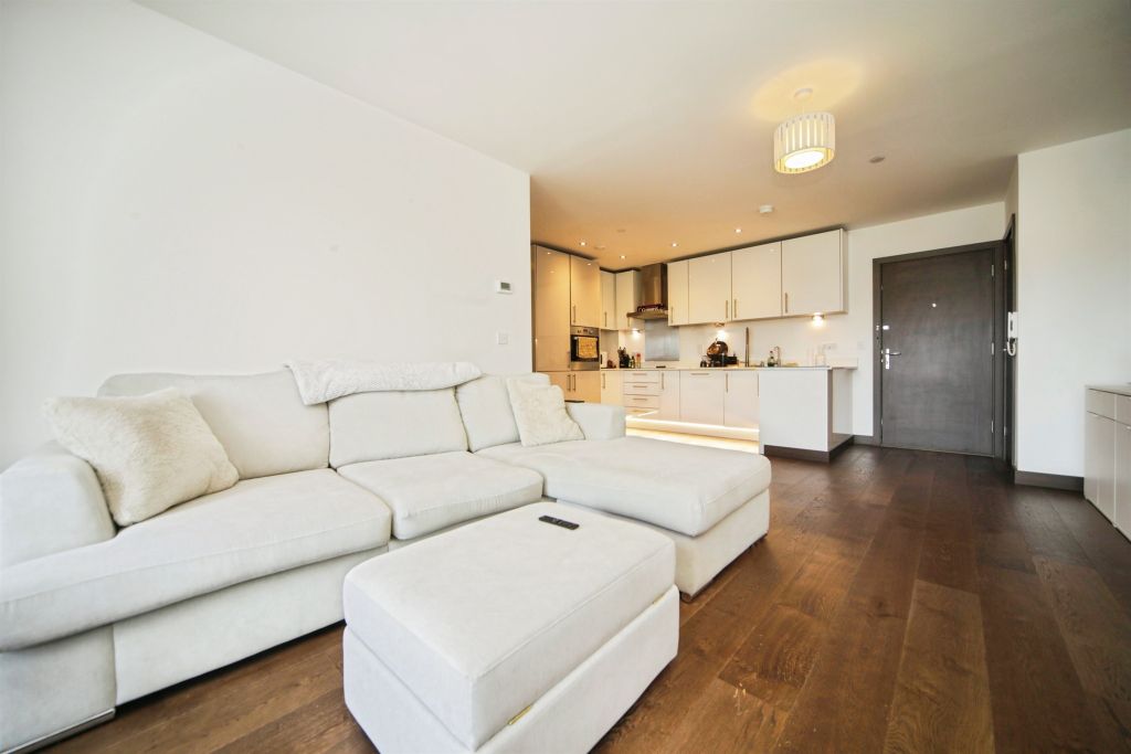 Additional image 5 of 2 bed flat for saleStation Hill, Bury St. Edmunds IP32