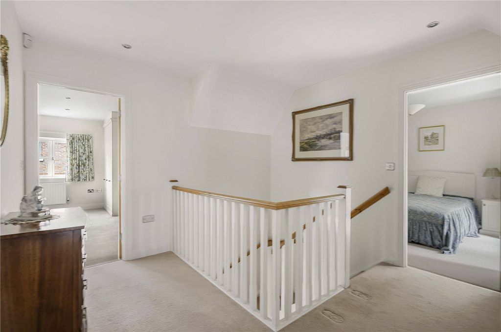 Additional image 8 of 3 bed detached house for saleHernes Oak, Chinnor, Oxfordshire OX39