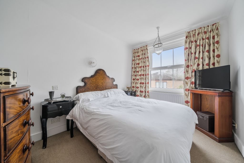 Additional image 10 of 6 bed detached house for saleLondon Road, Burgess Hill RH15