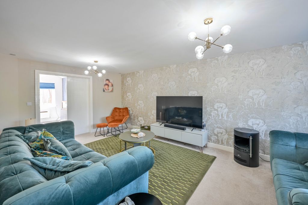 Additional image 6 of 5 bed detached house for saleKing Road, Burton-On-Trent DE13
