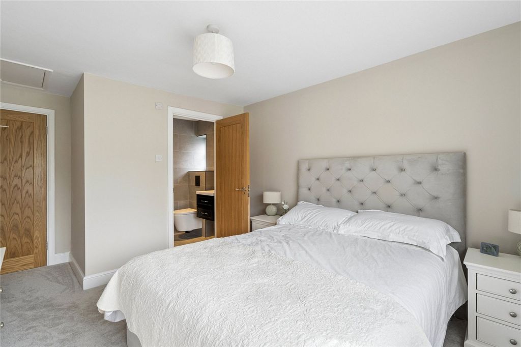 Additional image 16 of 4 bed detached house for saleCrossway, Chesham, Buckinghamshire HP5