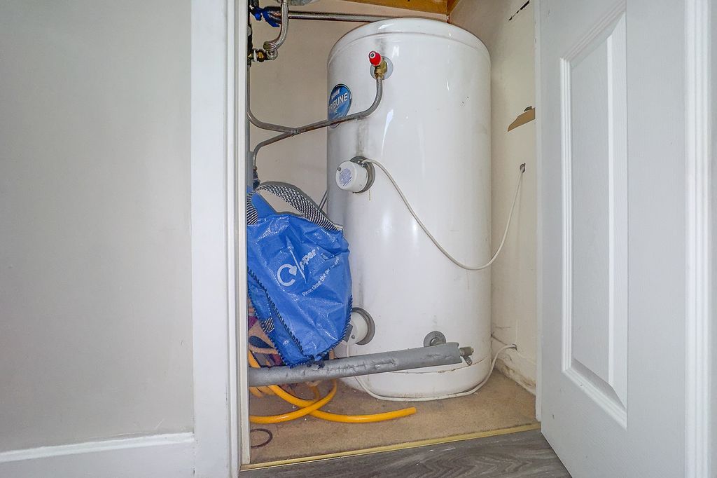 Additional image 17 of 2 bed flat for saleCapercaillie Drive, Cannock WS11