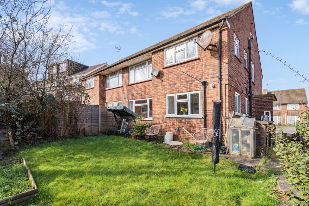 Additional image 20 of 2 bed maisonette for saleDarvell Drive, Chesham HP5