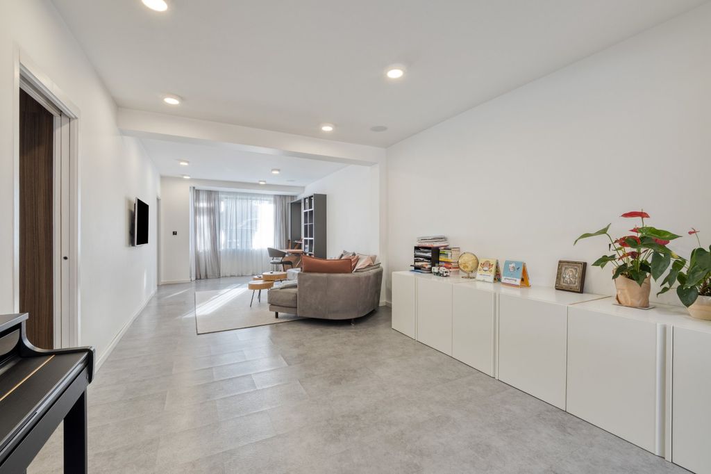 Additional image 7 of 4 bed semi-detached house for saleRuskin Road, Carshalton SM5