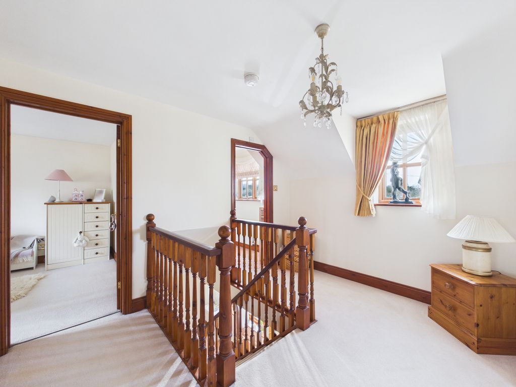Additional image 16 of 4 bed detached house for saleThe Lane, Lower Icknield Way, Chinnor, Oxfordshire OX39