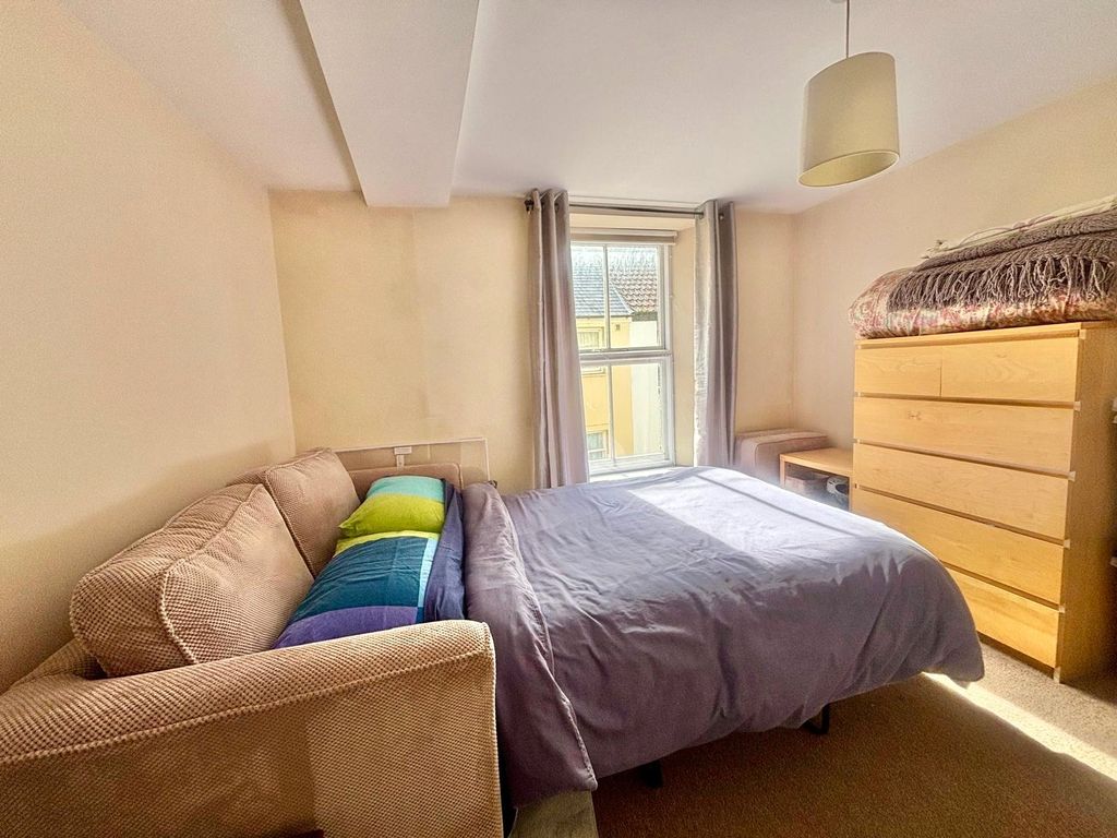 Additional image 6 of 2 bed flat for saleSouth Street, South Molton, Devon EX36