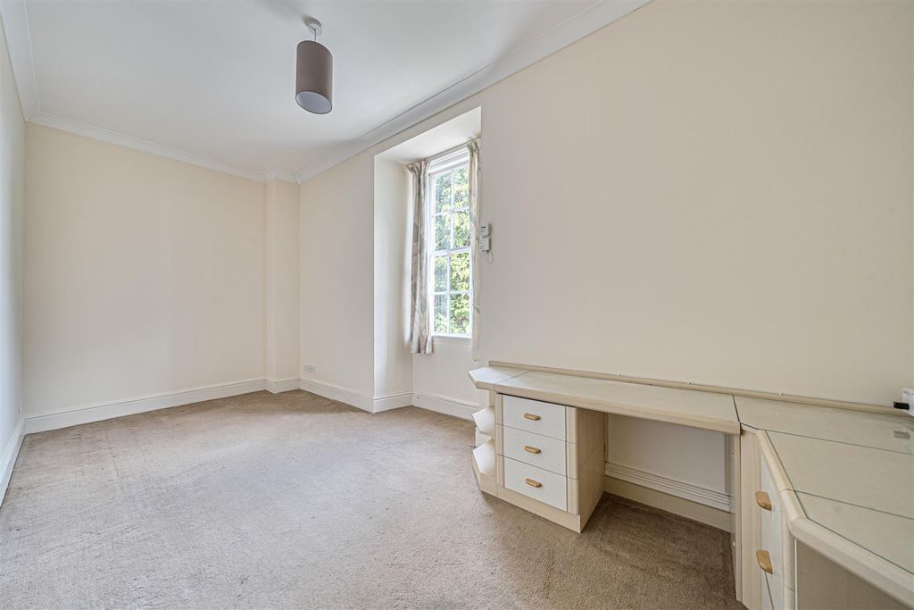 Additional image 12 of 2 bed flat for saleMonkton Park, Chippenham SN15