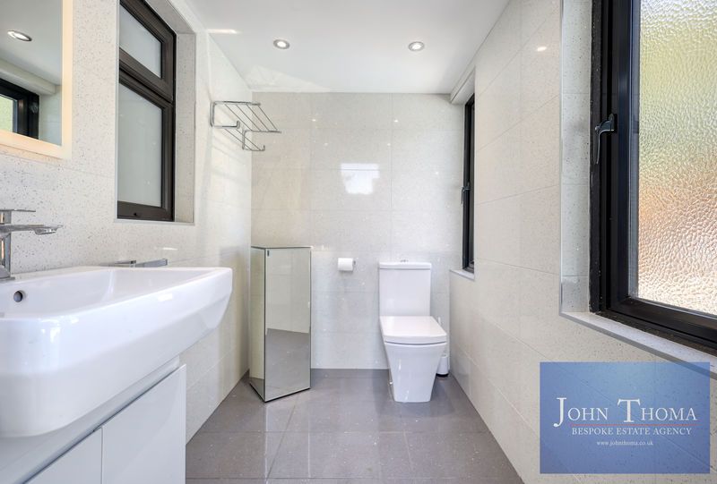 Additional image 31 of 4 bed detached house for saleCourtland Drive, Chigwell IG7