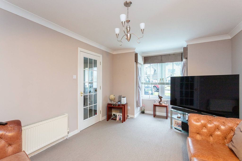 Additional image 2 of 4 bed detached house for saleWindmill View, Sauchie, Alloa, Clackmannanshire FK10