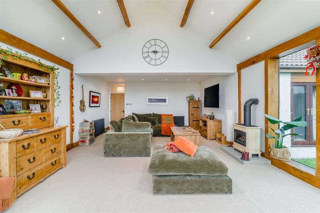 Additional image 5 of 3 bed detached bungalow for saleLittledean Hill Road, Cinderford GL14