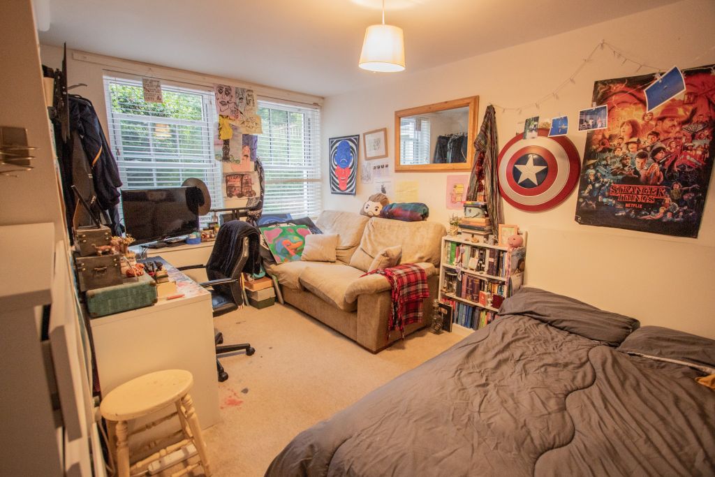 Additional image 8 of 3 bed flat for saleStella Maris, 37 Station Road, Budleigh Salterton EX9