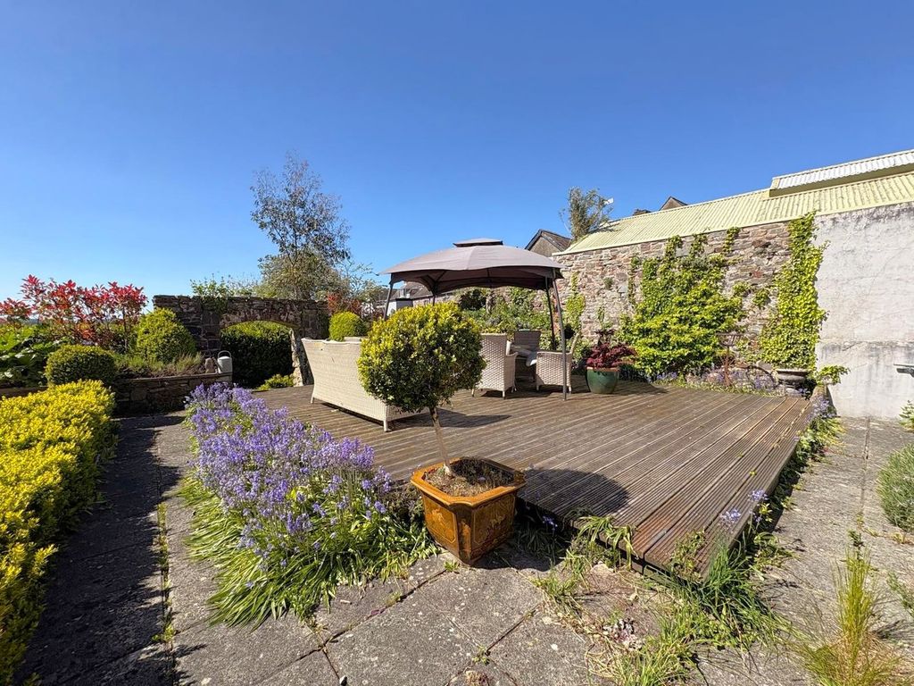 Additional image 2 of 9 bed town house for saleSt Marys Street, Carmarthen SA31