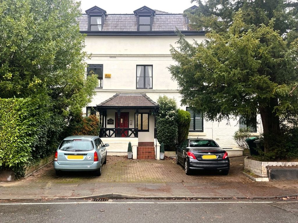 2 bed flat for saleLower Park Road, Chester, Cheshire CH4
