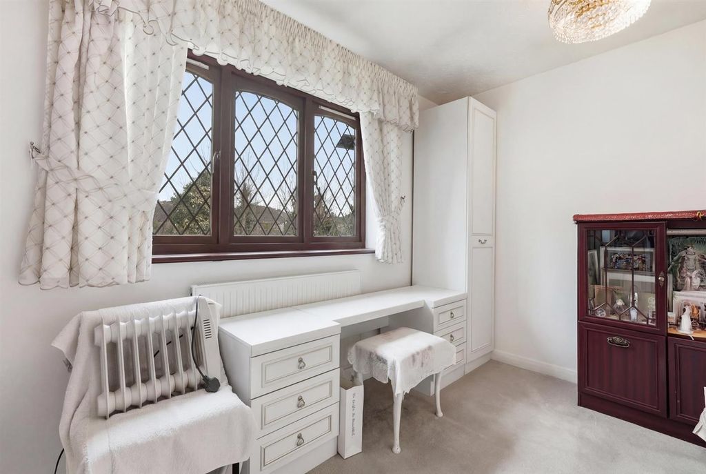 Additional image 31 of 6 bed detached house for saleBromley Lane, Chislehurst BR7
