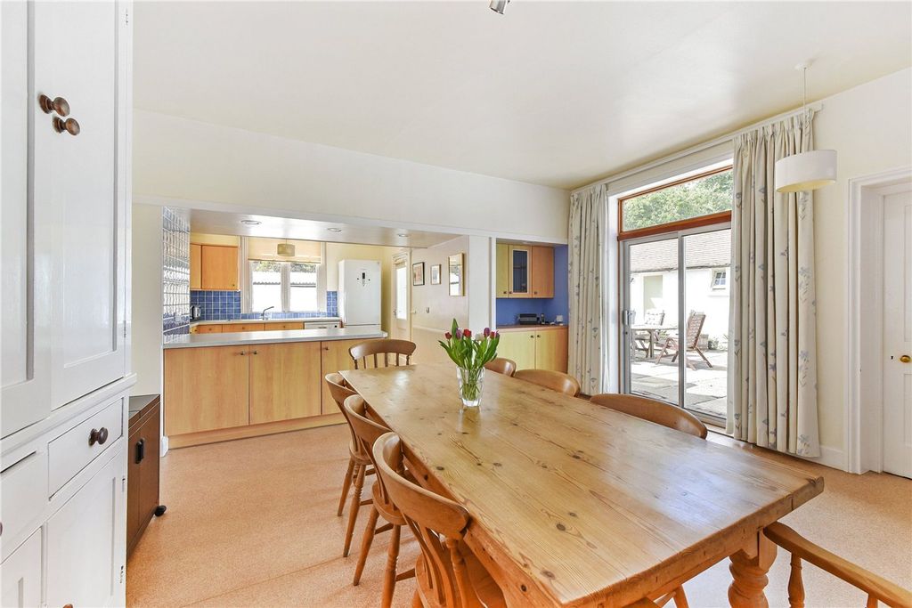 Additional image 12 of 6 bed detached house for saleThe Avenue, Chichester PO19