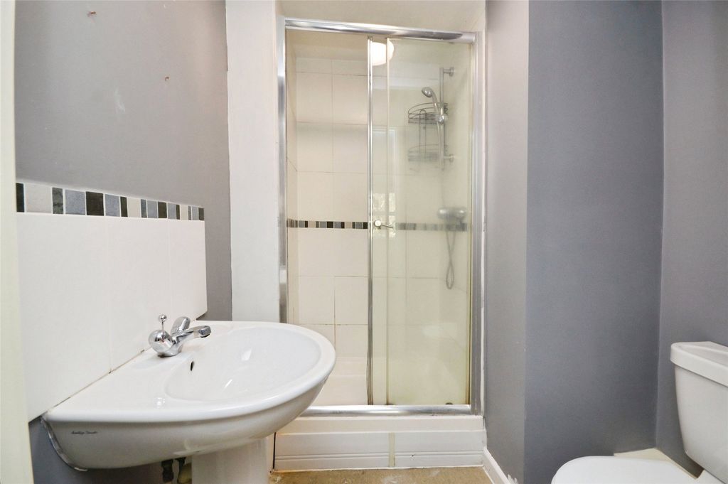 Additional image 10 of 2 bed flat for saleWest Malling Avenue, Plymouth, Devon PL5
