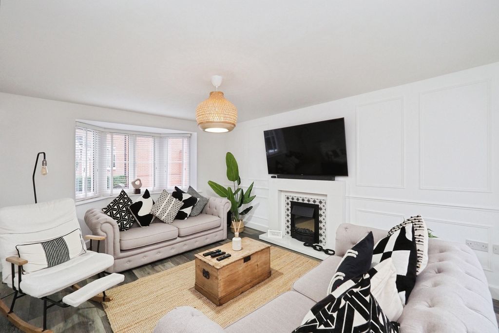 Additional image 6 of 4 bed detached house for saleRidge End Drive, Burton-On-Trent, Staffordshire DE13
