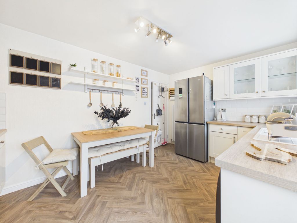 Additional image 6 of 2 bed flat for saleDuke's Court, Duke Street, Larkhall ML9