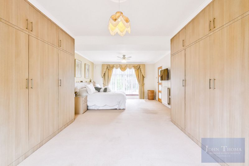 Additional image 20 of 6 bed detached house for saleLee Grove, Chigwell IG7
