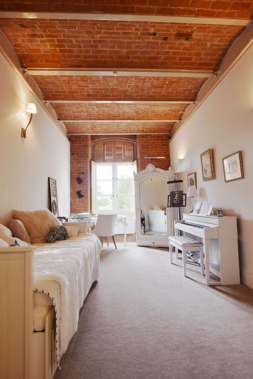 Additional image 6 of 3 bed flat for saleBliss Mill, Chipping Norton OX7