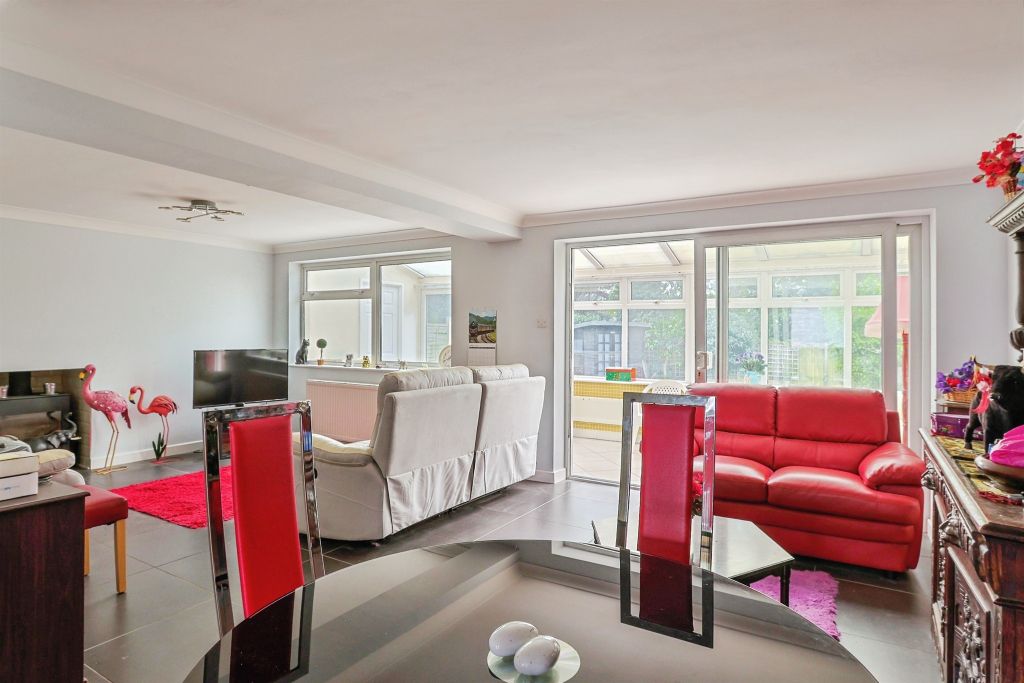Additional image 3 of 4 bed detached house for saleDurlston Crescent, Christchurch BH23