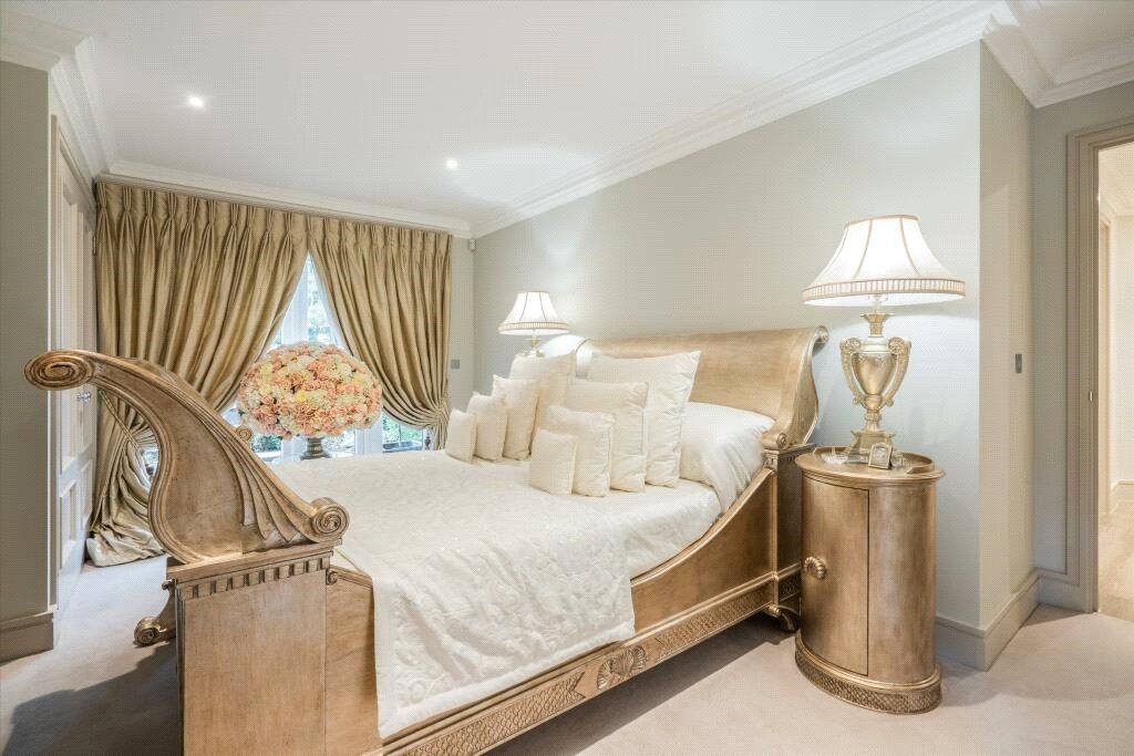Additional image 6 of 2 bed flat for saleKings Ridge, Golf Drive, Camberley, Surrey GU15