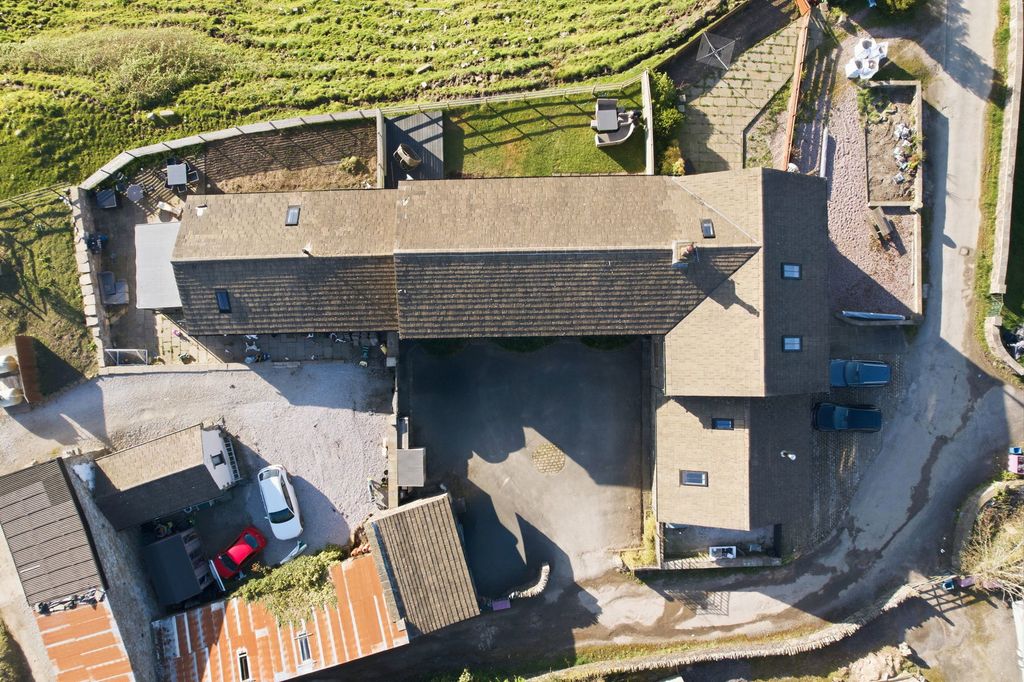 Additional image 56 of 4 bed barn conversion for saleGlen View Road, Burnley BB11
