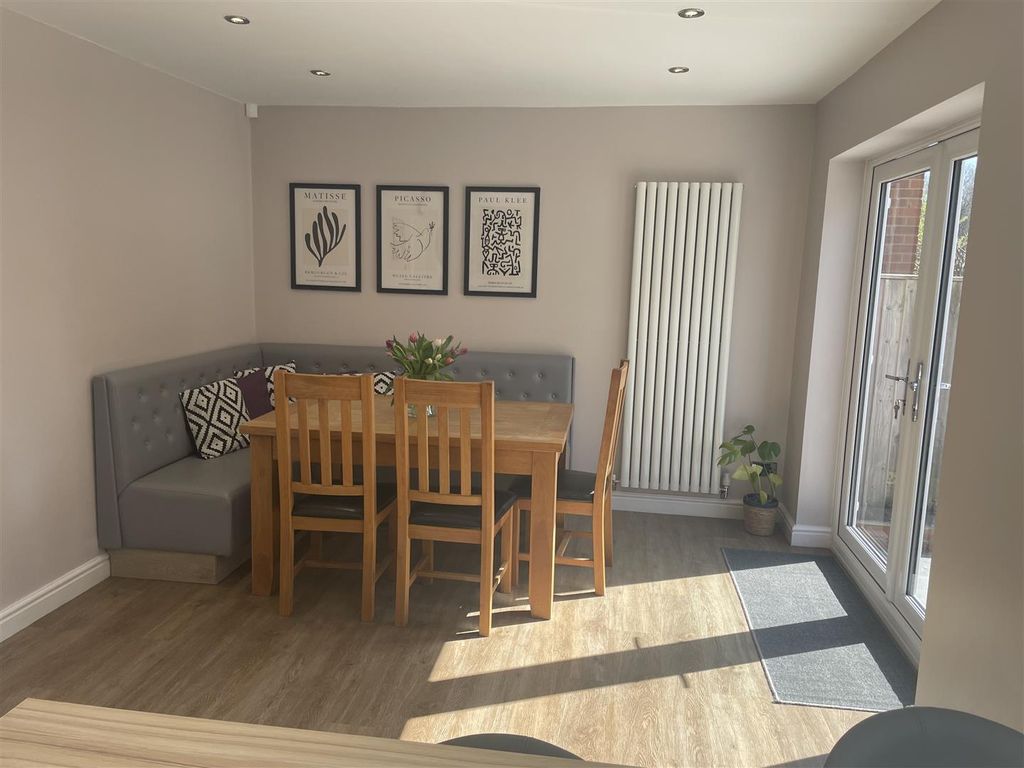 Additional image 12 of 6 bed detached house for saleLindisfarne Close, Chester Le Street DH2