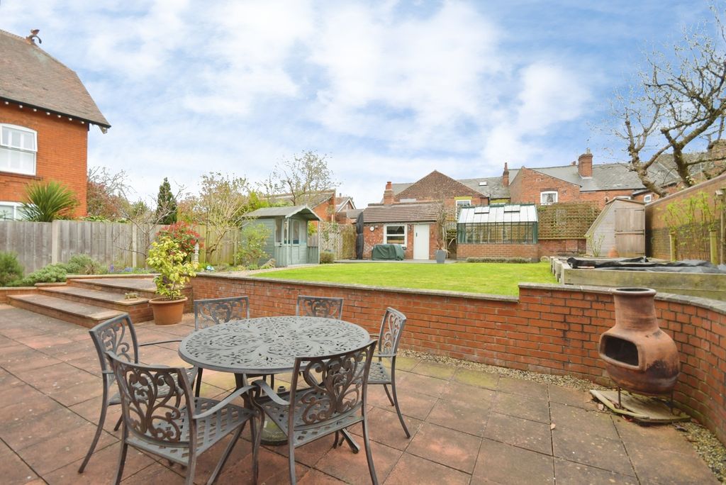 Additional image 14 of 5 bed detached house for saleCromwell Road, Chesterfield, Derbyshire S40