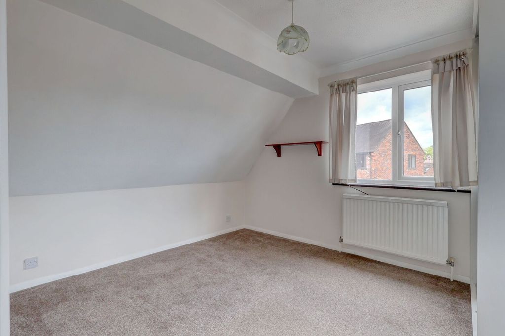 Additional image 5 of 1 bed flat for saleMalthouse Square, Princes Risborough, Buckinghamshire HP27