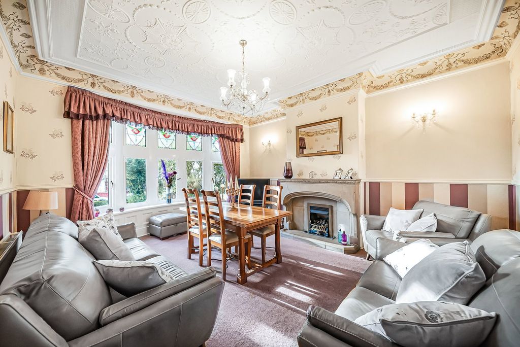 Additional image 7 of 4 bed detached house for salePadiham Road, Burnley BB12
