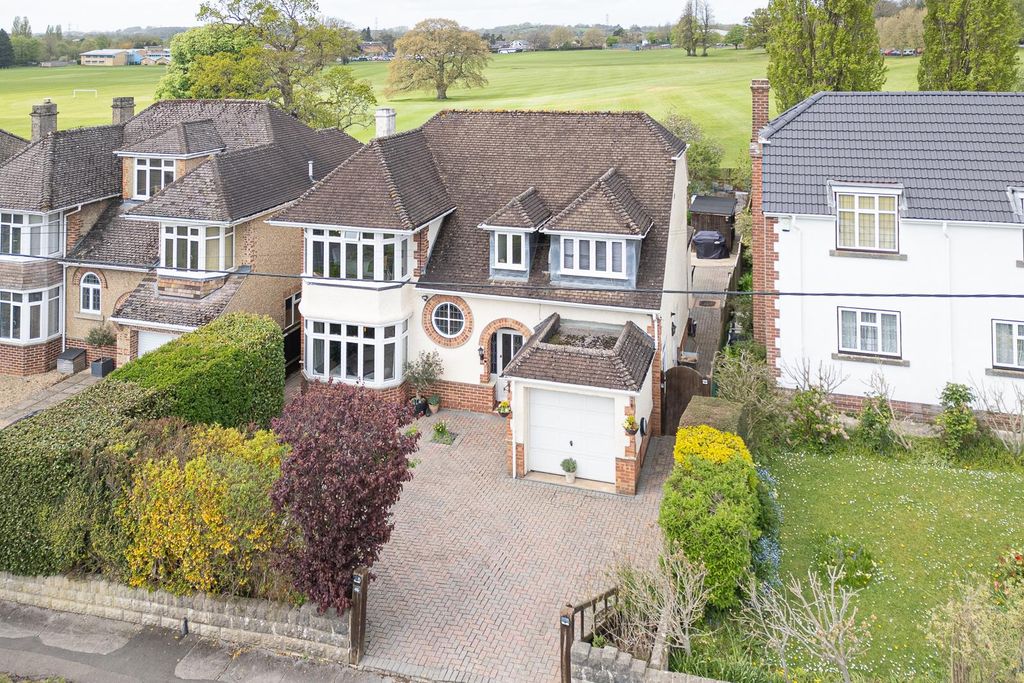 Additional image 23 of 5 bed detached house for saleYewstock Crescent West, Chippenham SN15